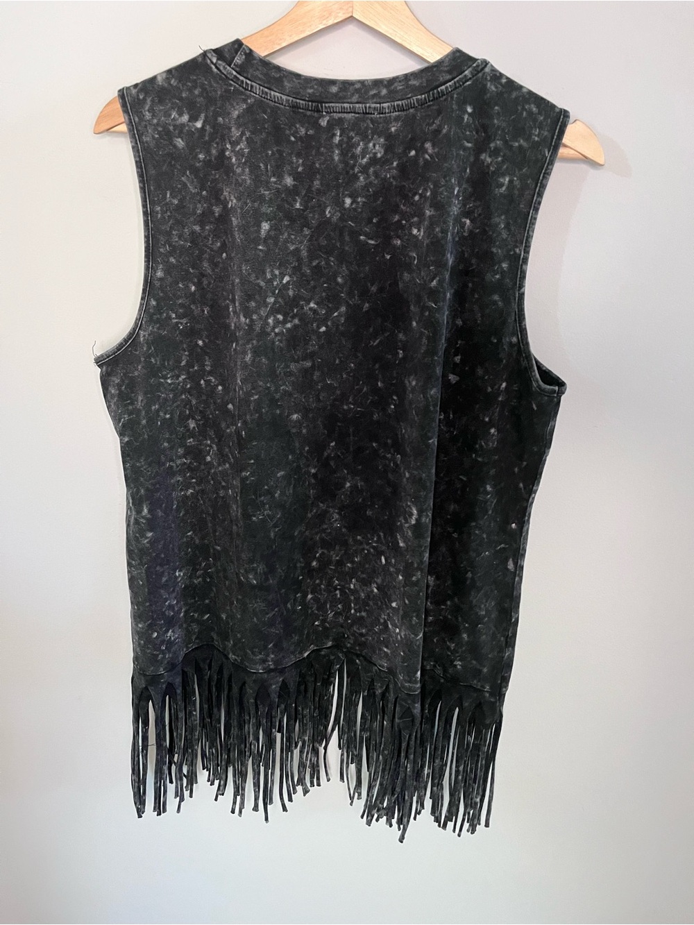 BiBi Black Acid-Wash Fringe Tank Top - Picture 3 of 7